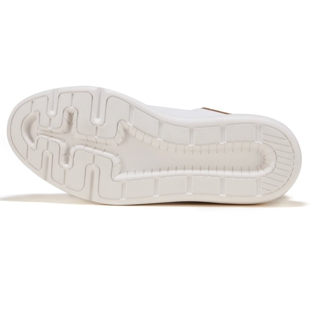 Australia Luxe Leen White/Antique Gold Sneakers with Shearling Lining Sz 9 - NWT - Picture 2 of 5